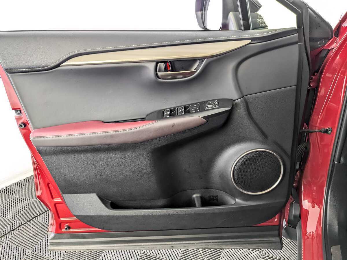 Lexus NX с пробегом — 2019 год. Фото: #14