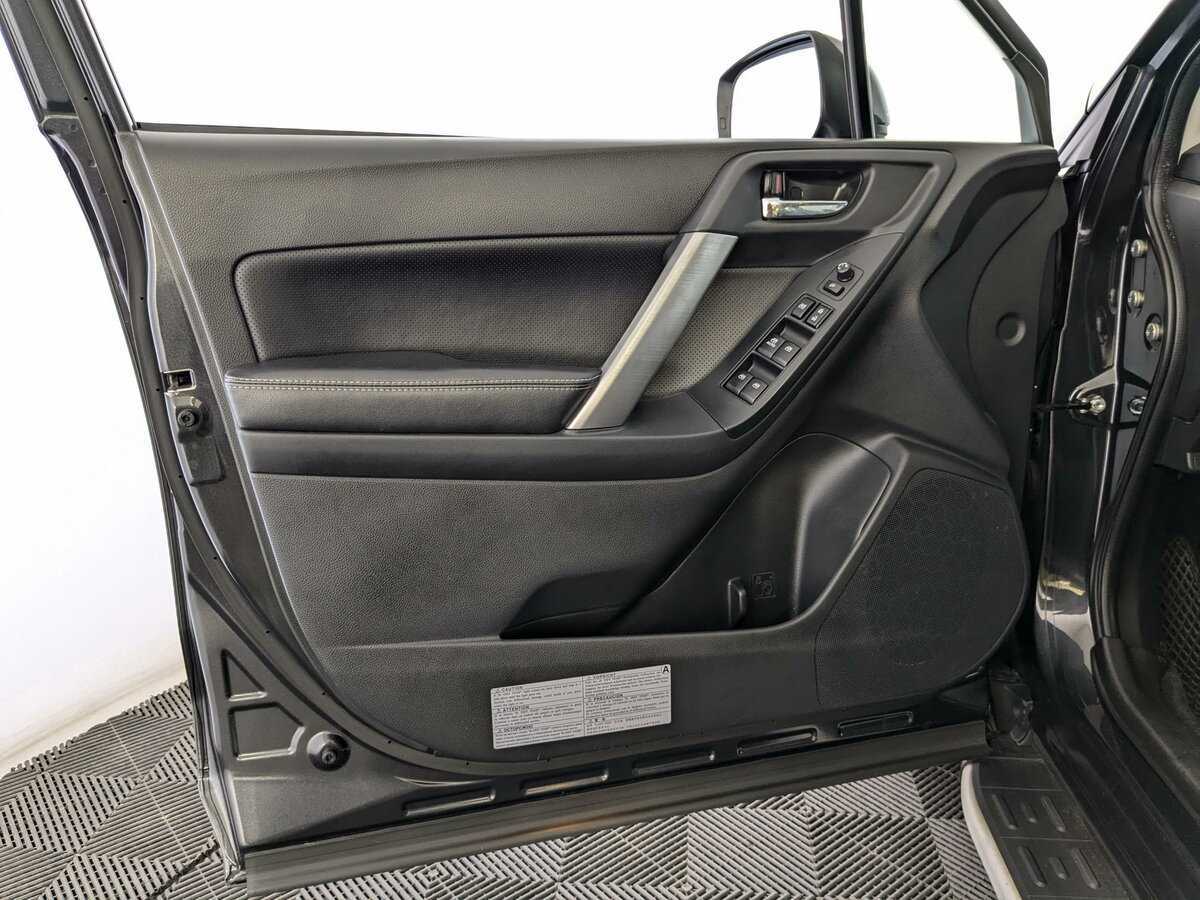 Subaru Forester с пробегом — 2015 год. Фото: #14
