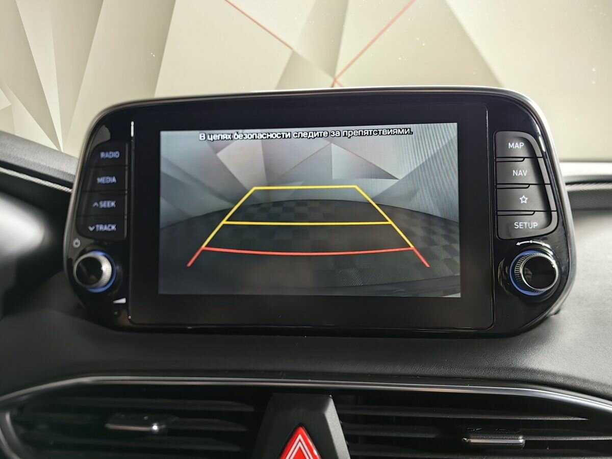 Hyundai Santa Fe с пробегом — 2019 год. Фото: #14