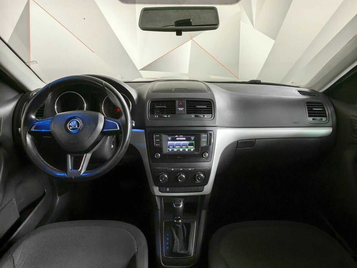 Skoda Yeti с пробегом — 2015 год. Фото: #9