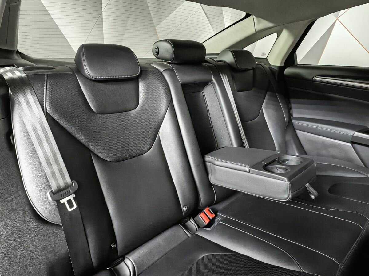 Ford Mondeo с пробегом — 2018 год. Фото: #12