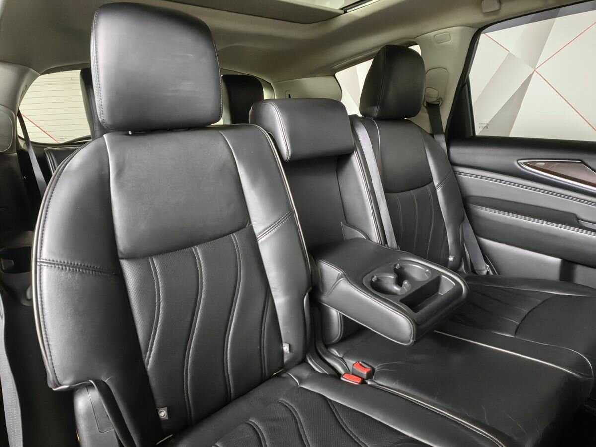 Infiniti QX60 с пробегом — 2014 год. Фото: #12