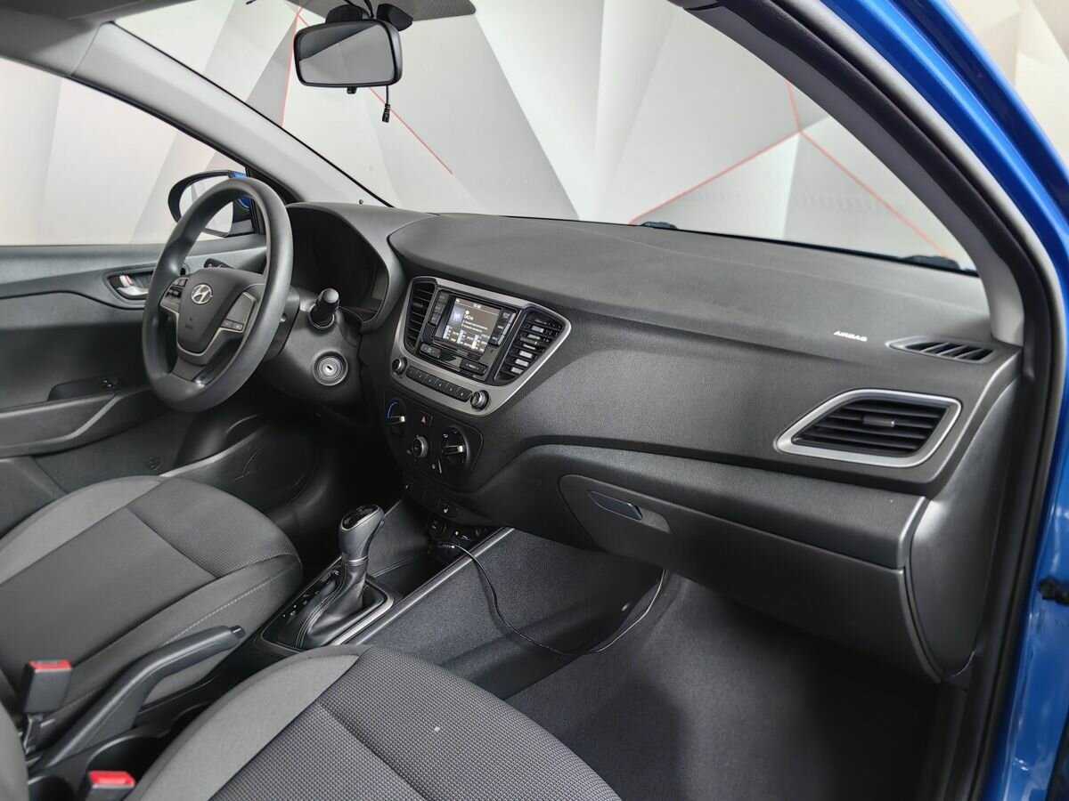 Hyundai Solaris с пробегом — 2017 год. Фото: #8