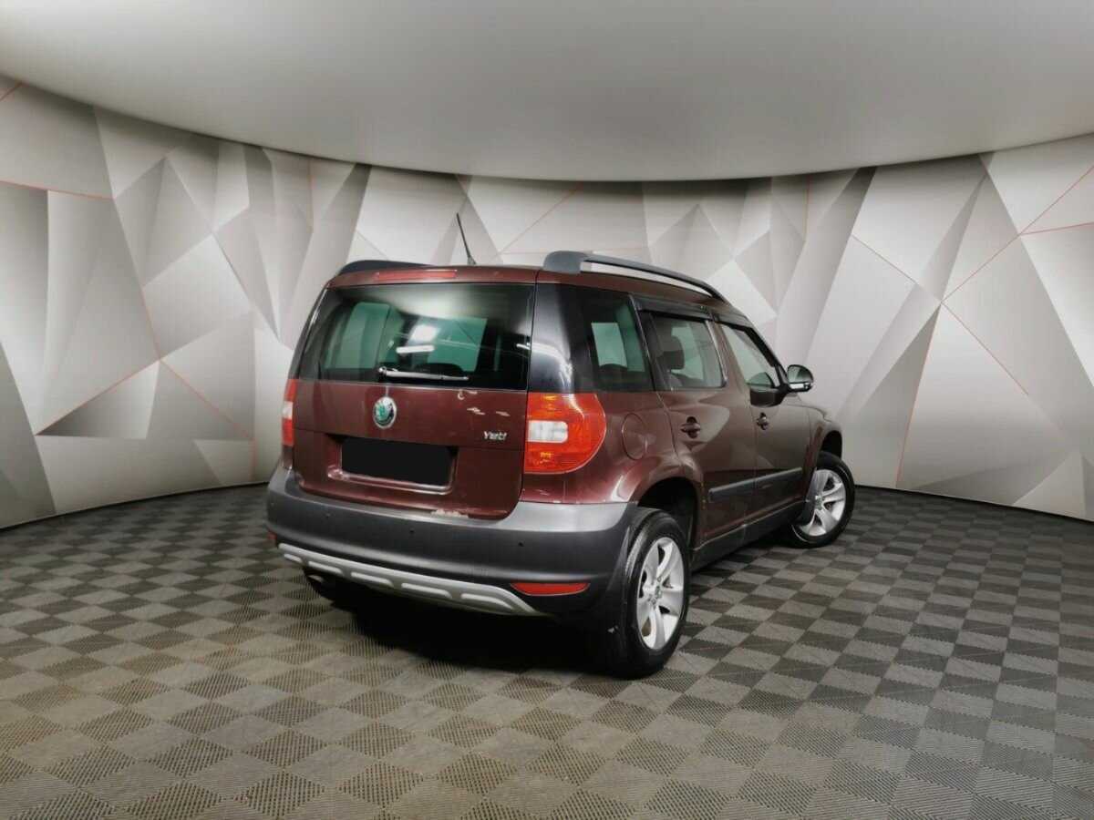 Skoda Yeti с пробегом — 2012 год. Фото: #1