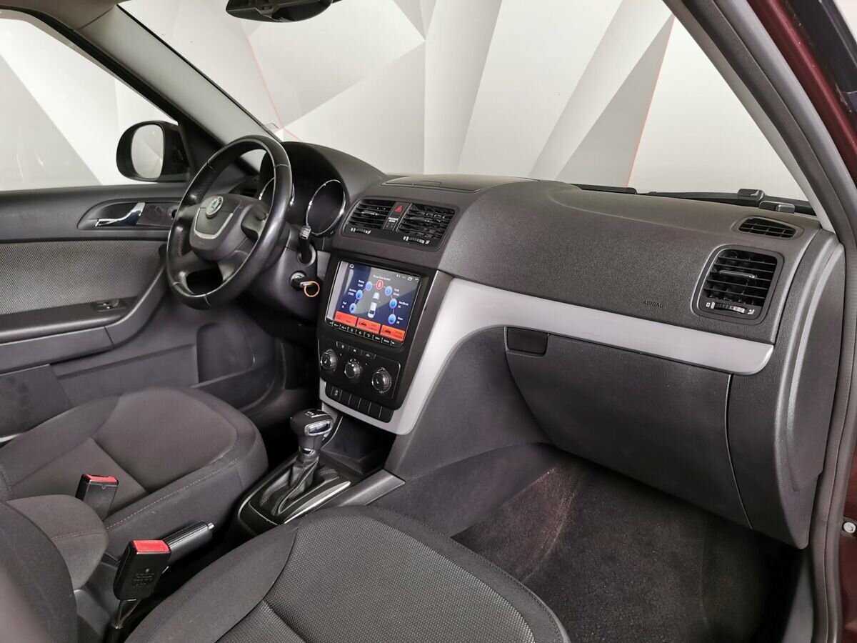 Skoda Yeti с пробегом — 2012 год. Фото: #8