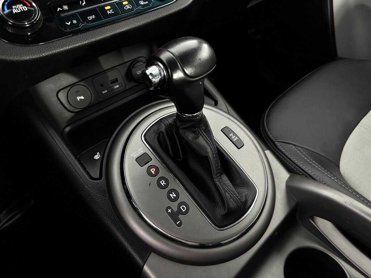 Kia Sportage с пробегом — 2014 год. Фото: #13