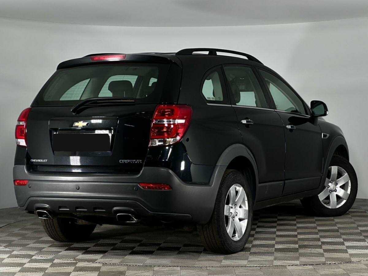 Chevrolet Captiva с пробегом — 2014 год. Фото: #1