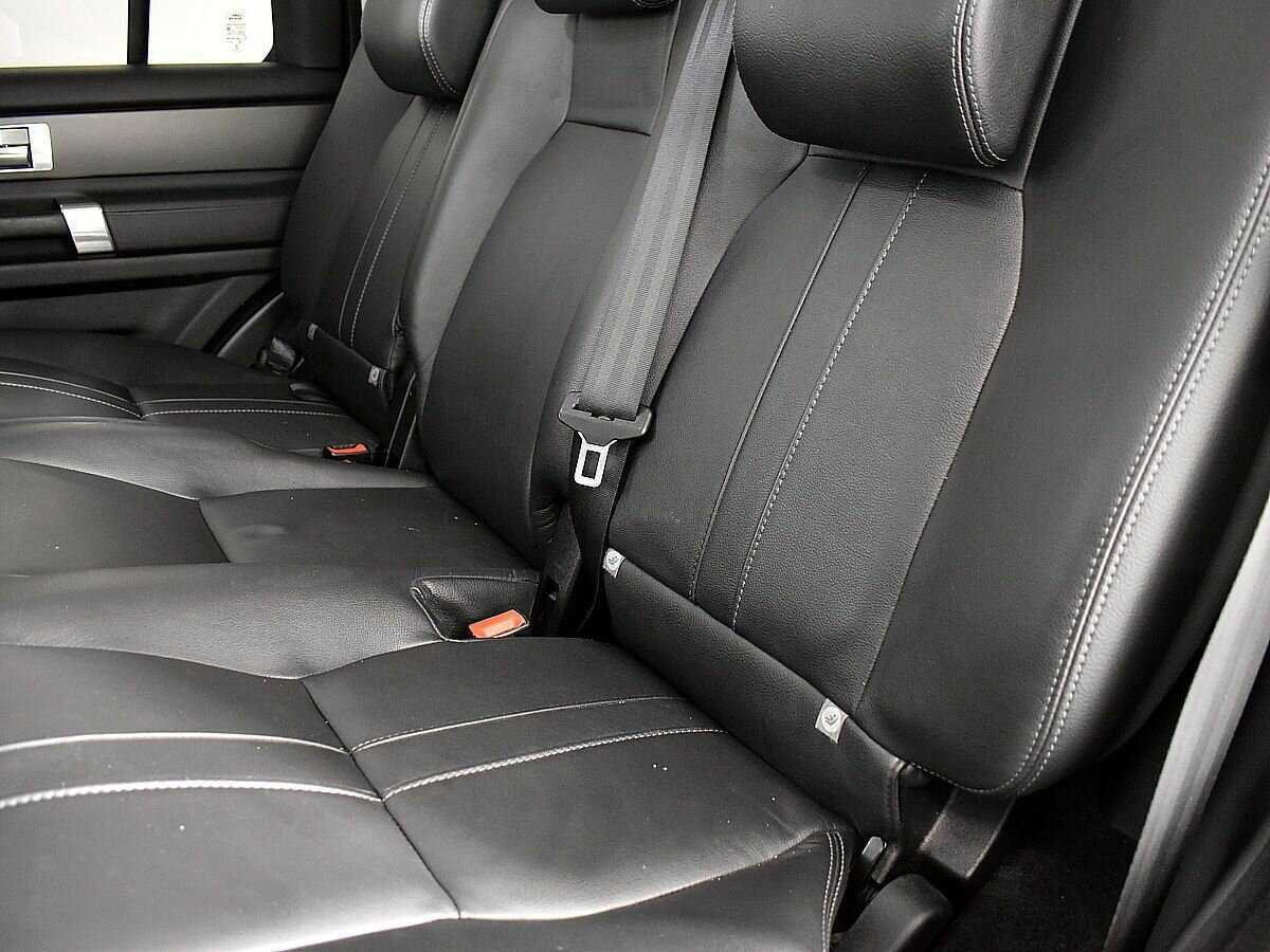 Land Rover Discovery с пробегом — 2014 год. Фото: #8