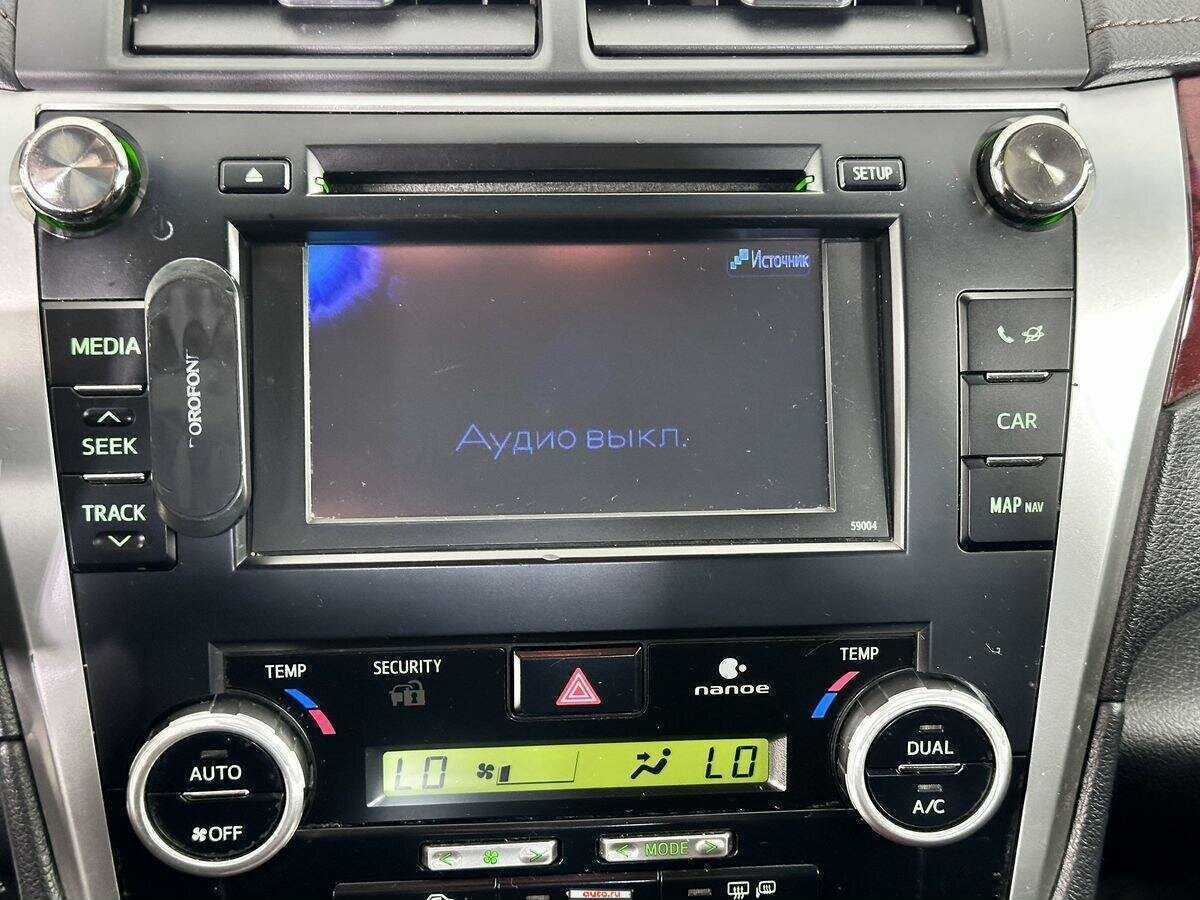 Toyota Camry с пробегом — 2014 год. Фото: #14