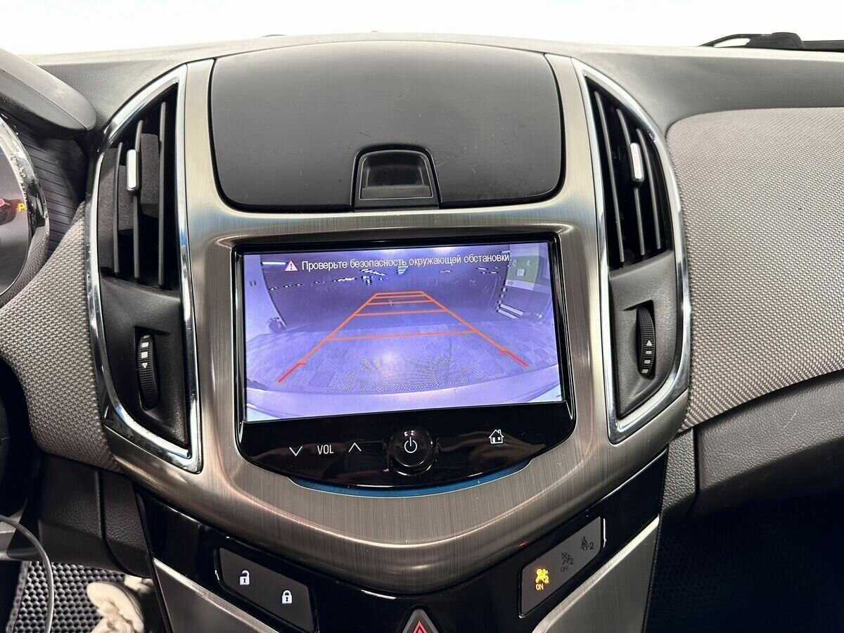 Chevrolet Cruze с пробегом — 2013 год. Фото: #13