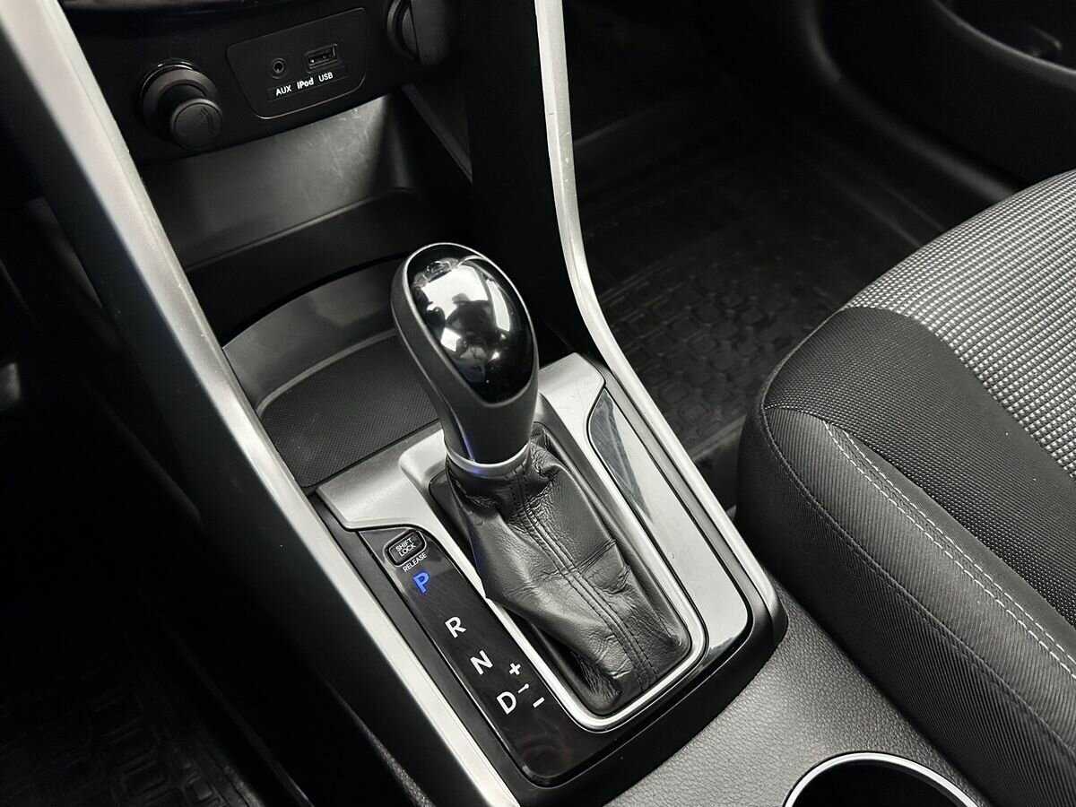 Hyundai i30 с пробегом — 2014 год. Фото: #11