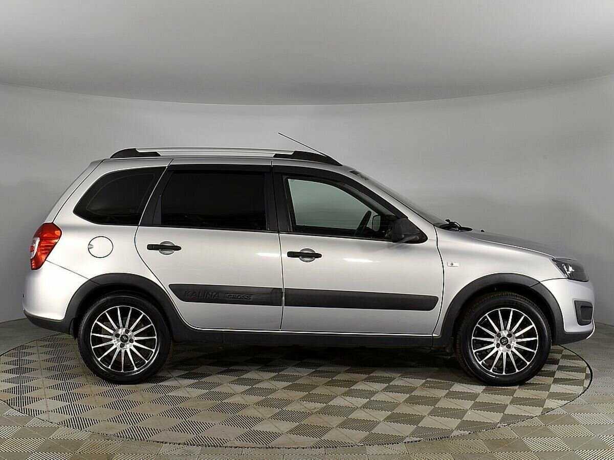 Lada (ВАЗ) Kalina с пробегом — 2017 год. Фото: #4