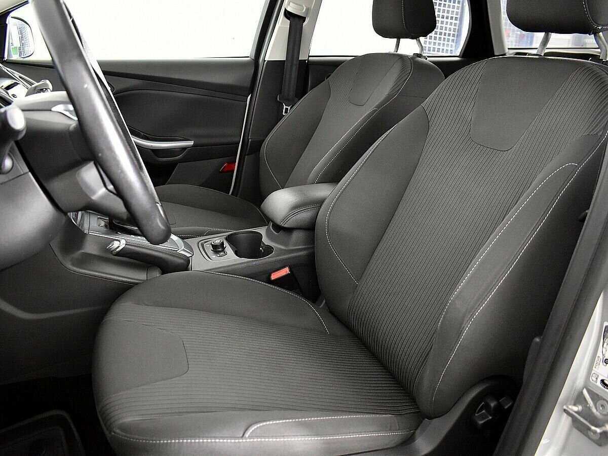 Ford Focus с пробегом — 2012 год. Фото: #7