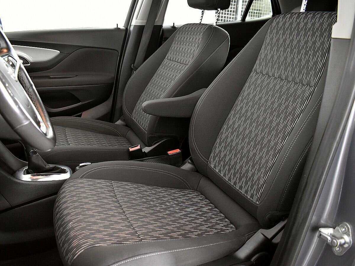 Opel Mokka с пробегом — 2013 год. Фото: #7