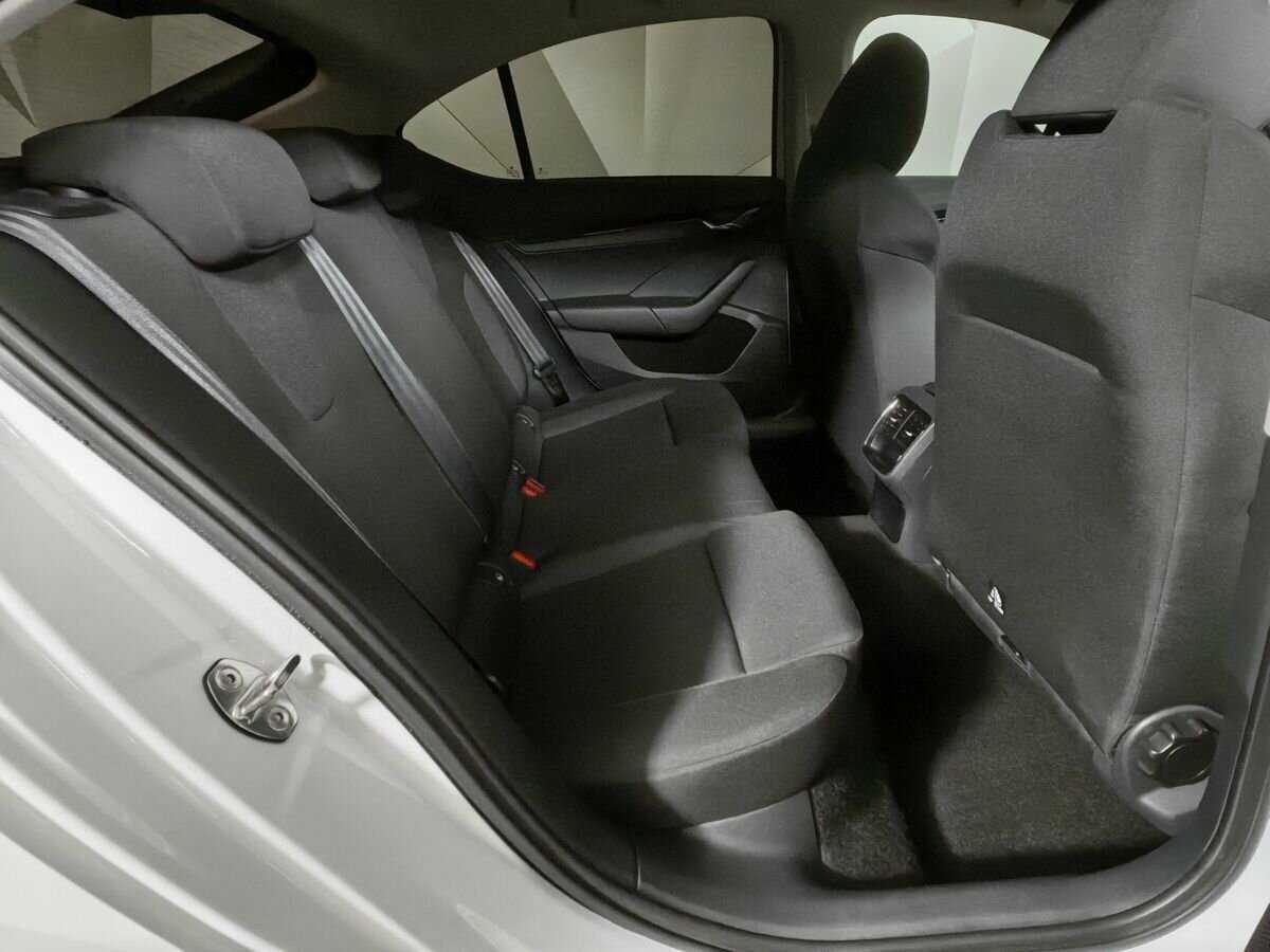 Skoda Octavia с пробегом — 2021 год. Фото: #11