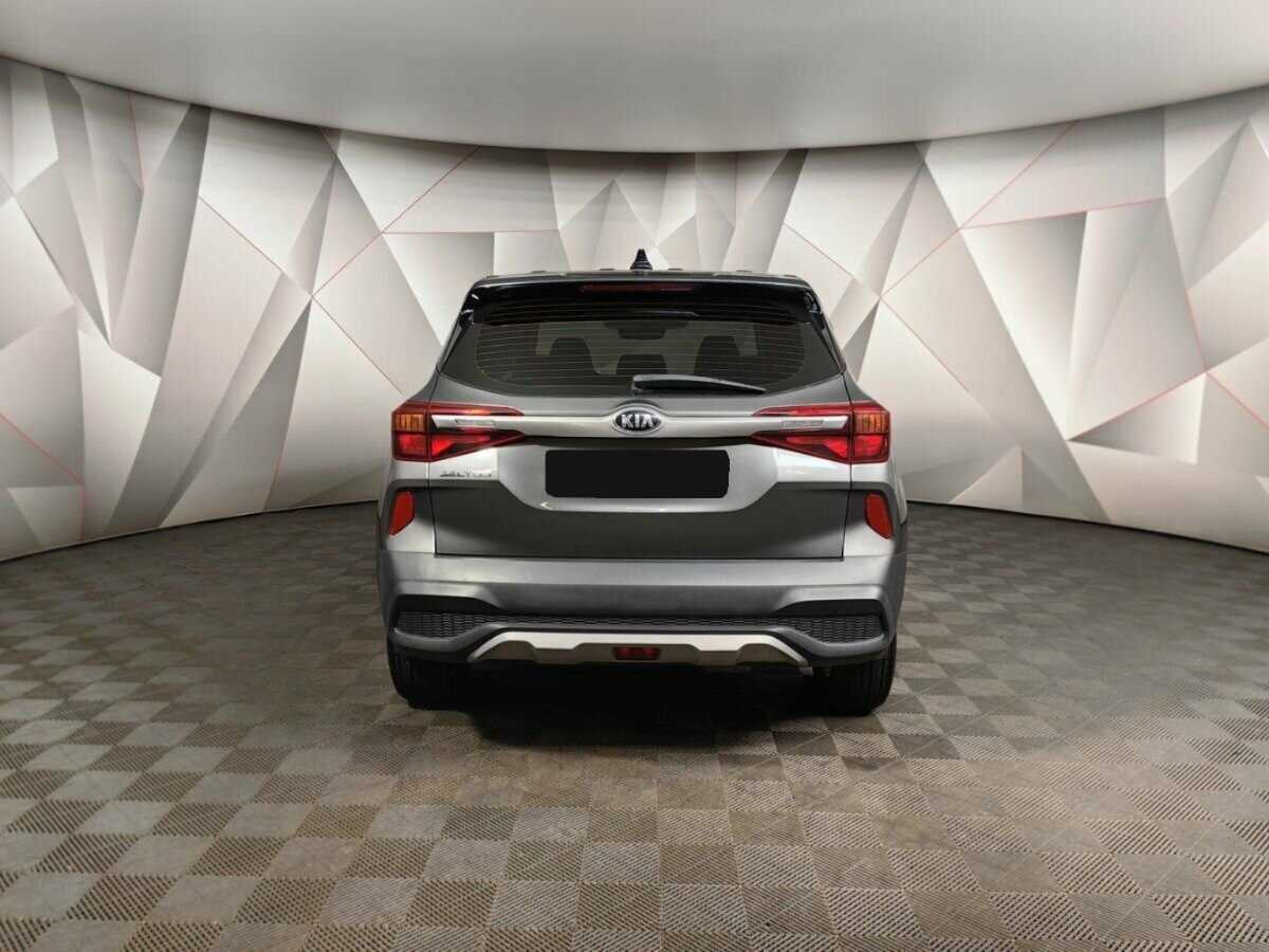 Kia Seltos с пробегом — 2021 год. Фото: #6