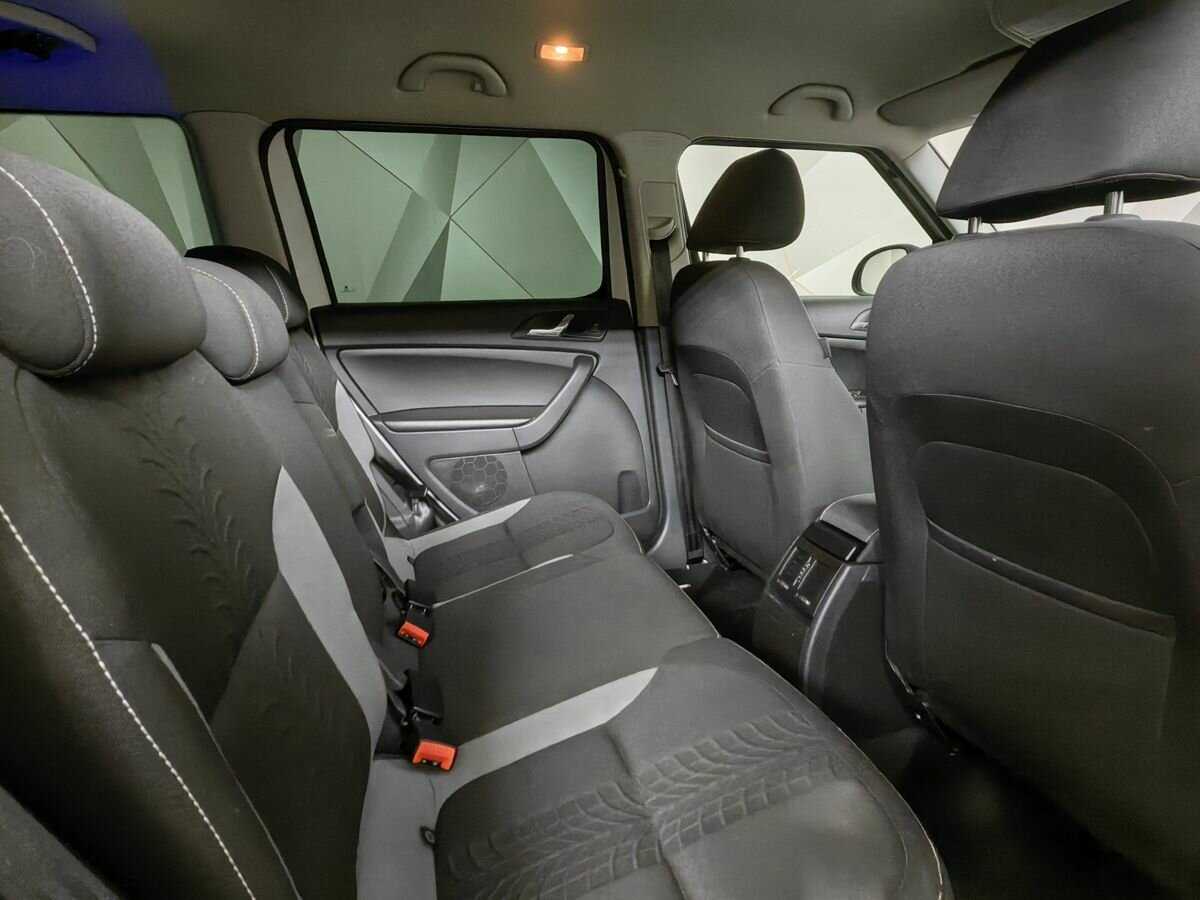 Skoda Yeti с пробегом — 2017 год. Фото: #11