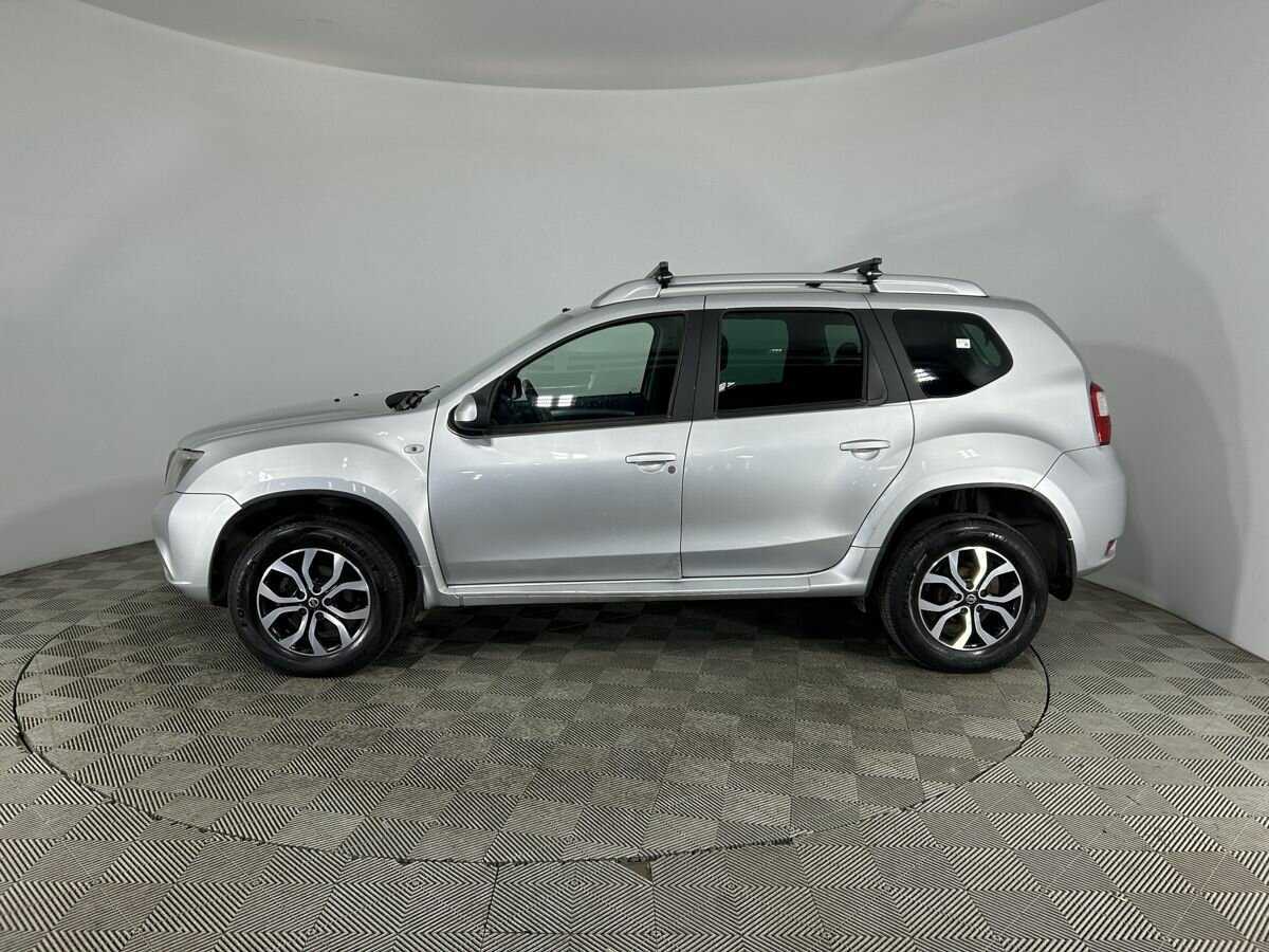 Nissan Terrano с пробегом — 2015 год. Фото: #4