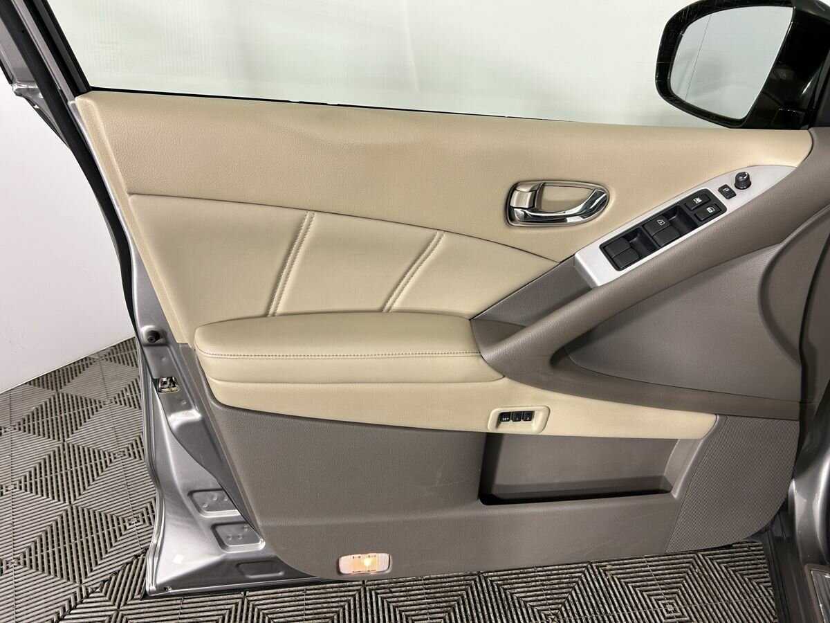 Nissan Murano с пробегом — 2012 год. Фото: #7