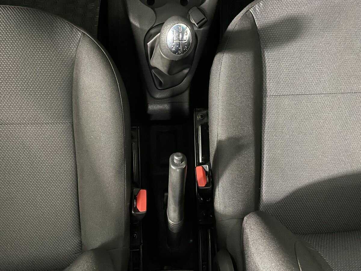 Renault Logan с пробегом — 2018 год. Фото: #12