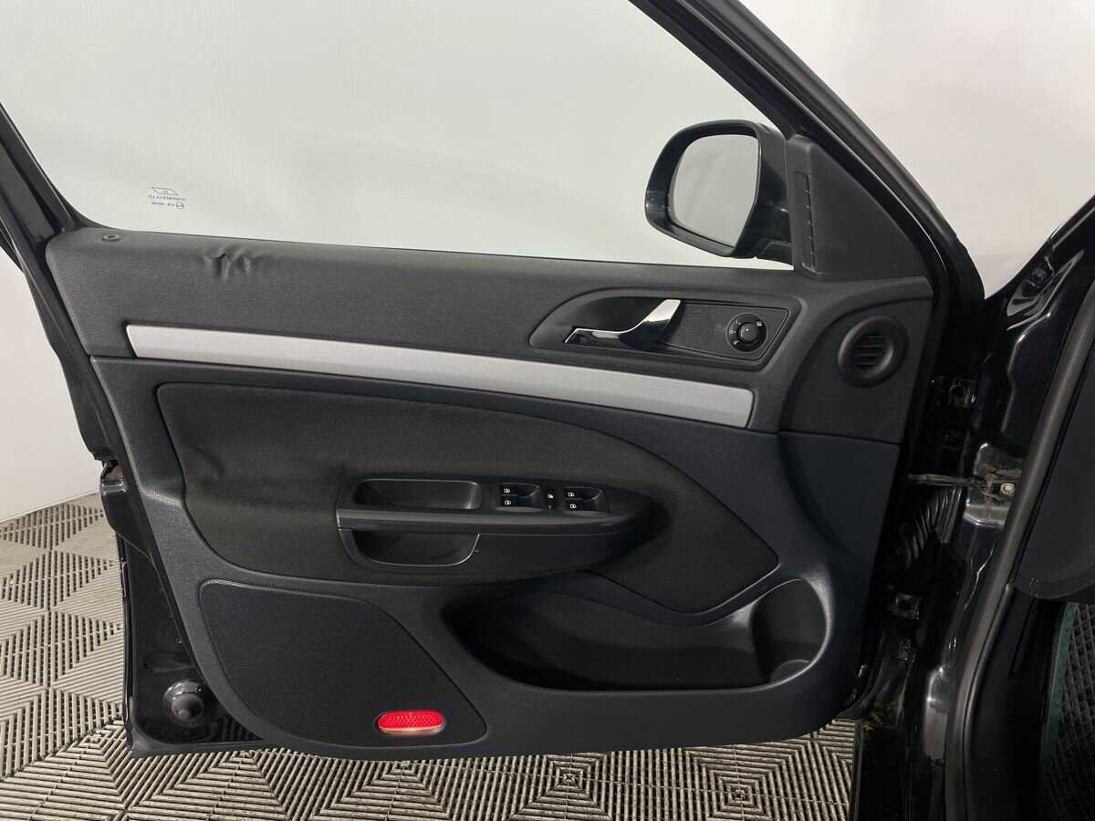 Skoda Octavia с пробегом — 2012 год. Фото: #7