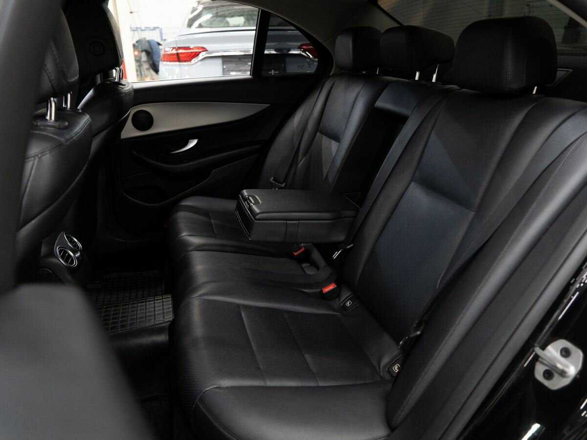 Mercedes-Benz E-Класс с пробегом — 2018 год. Фото: #6