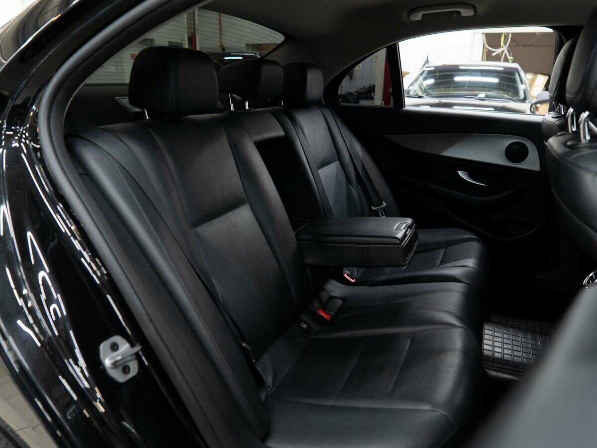 Mercedes-Benz E-Класс с пробегом — 2018 год. Фото: #7