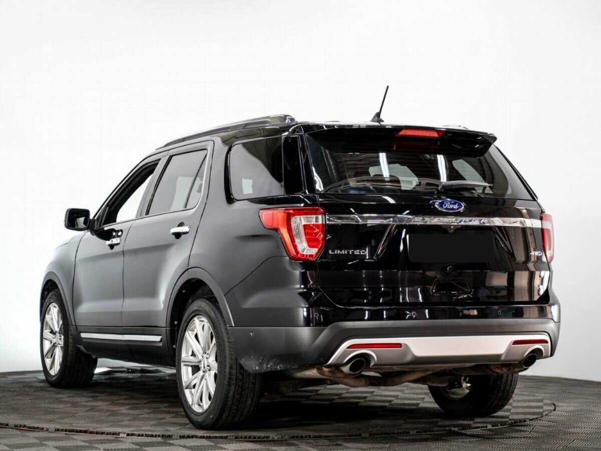 Ford Explorer с пробегом — 2017 год. Фото: #5