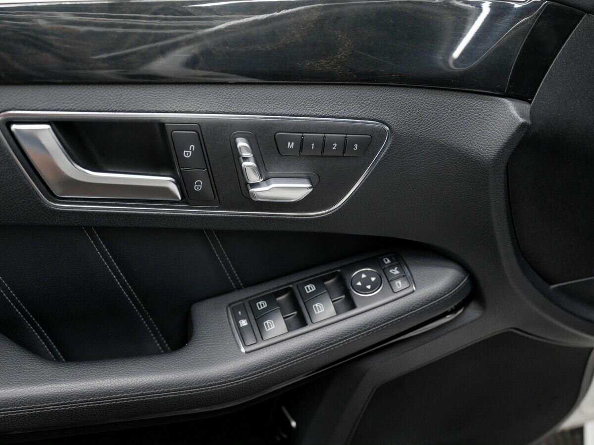 Mercedes-Benz E-Класс с пробегом — 2013 год. Фото: #14