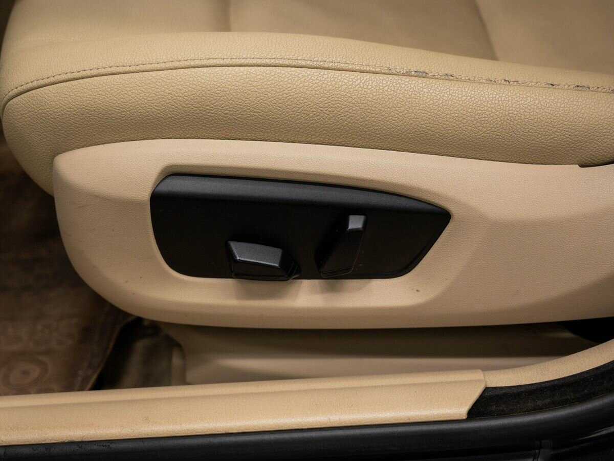 BMW 5 серии с пробегом — 2014 год. Фото: #14