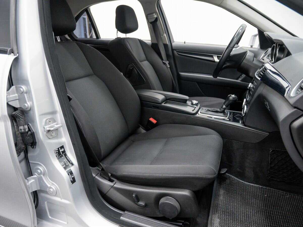 Mercedes-Benz C-Класс с пробегом — 2012 год. Фото: #7