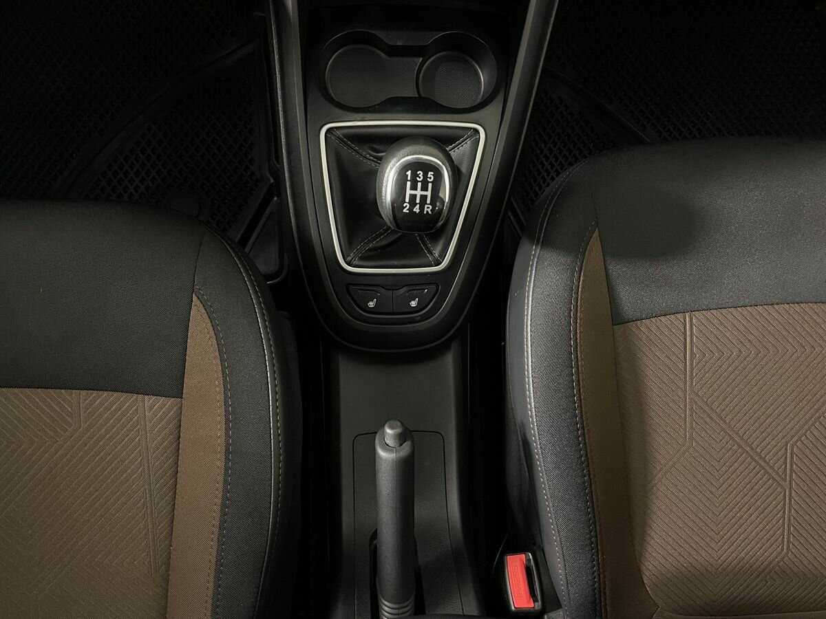 Lada (ВАЗ) Vesta с пробегом — 2018 год. Фото: #12