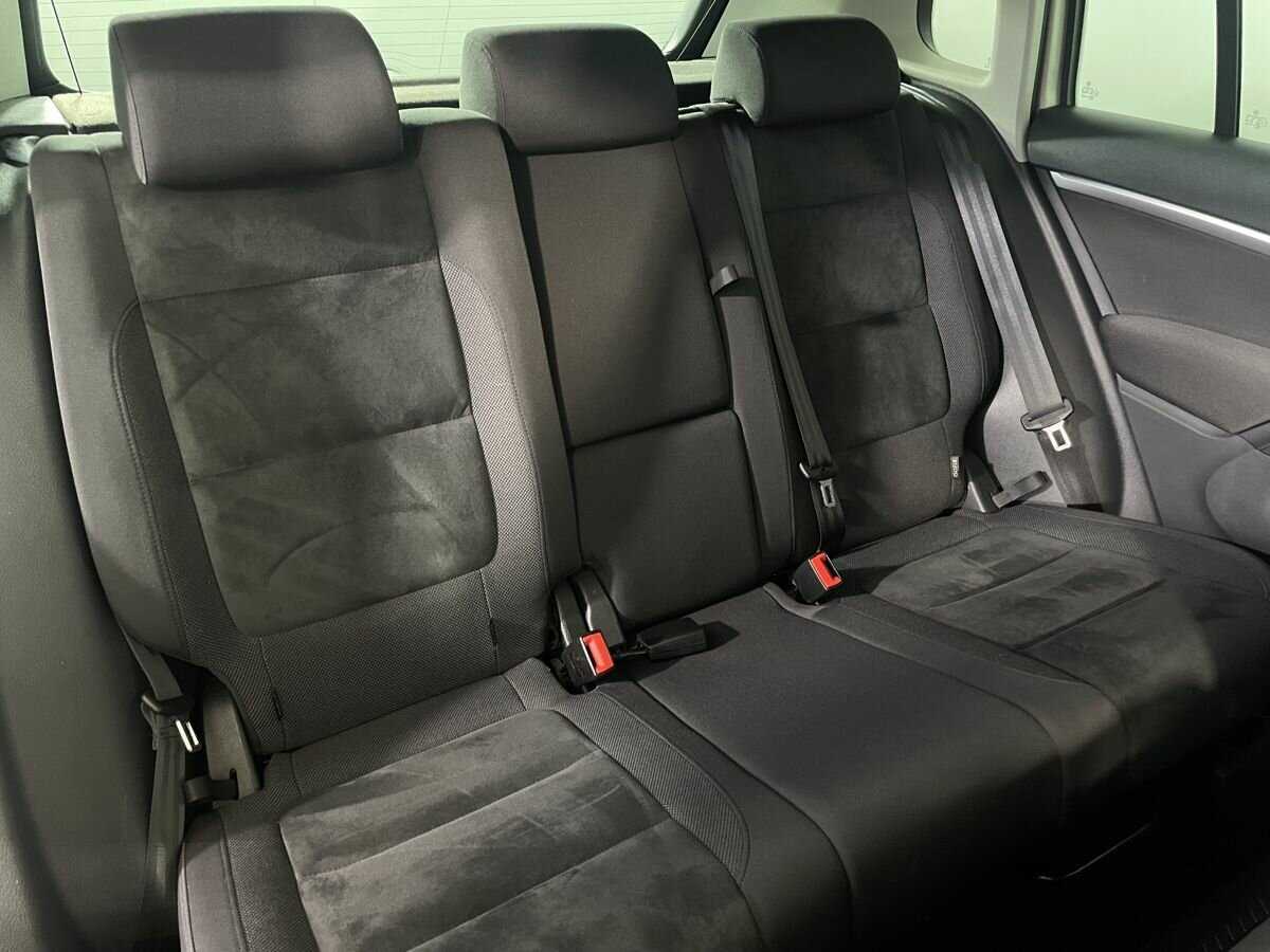 Volkswagen Tiguan с пробегом — 2012 год. Фото: #14