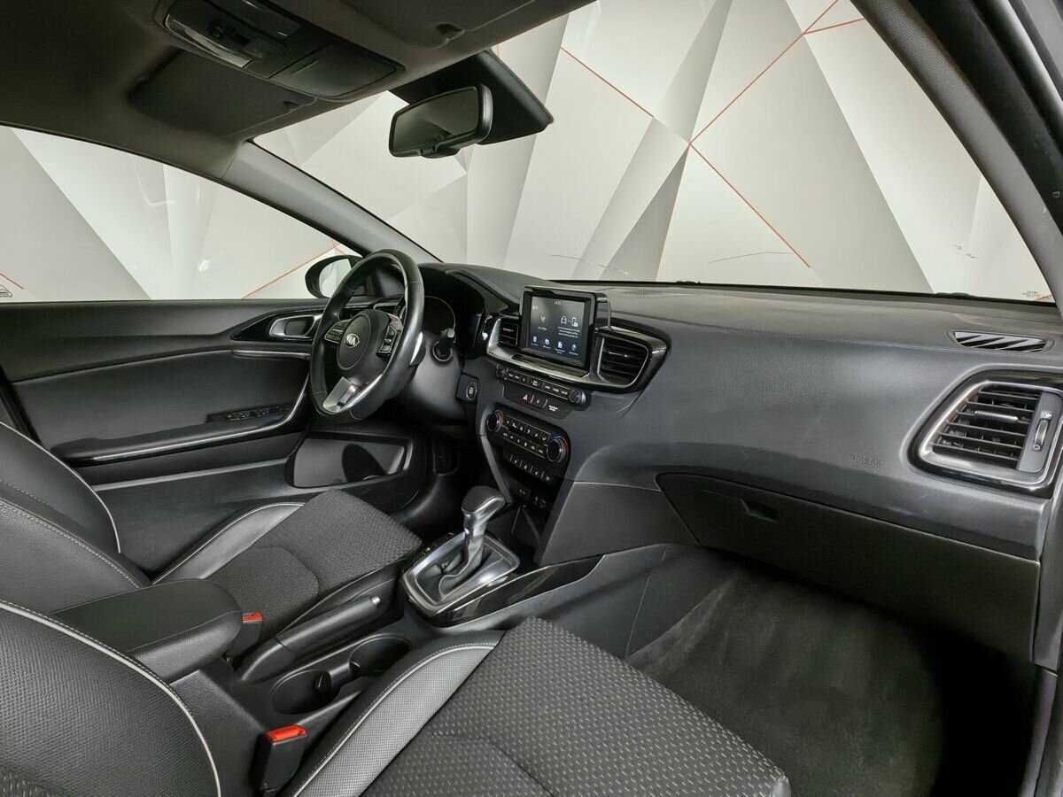 Kia Ceed с пробегом — 2019 год. Фото: #8