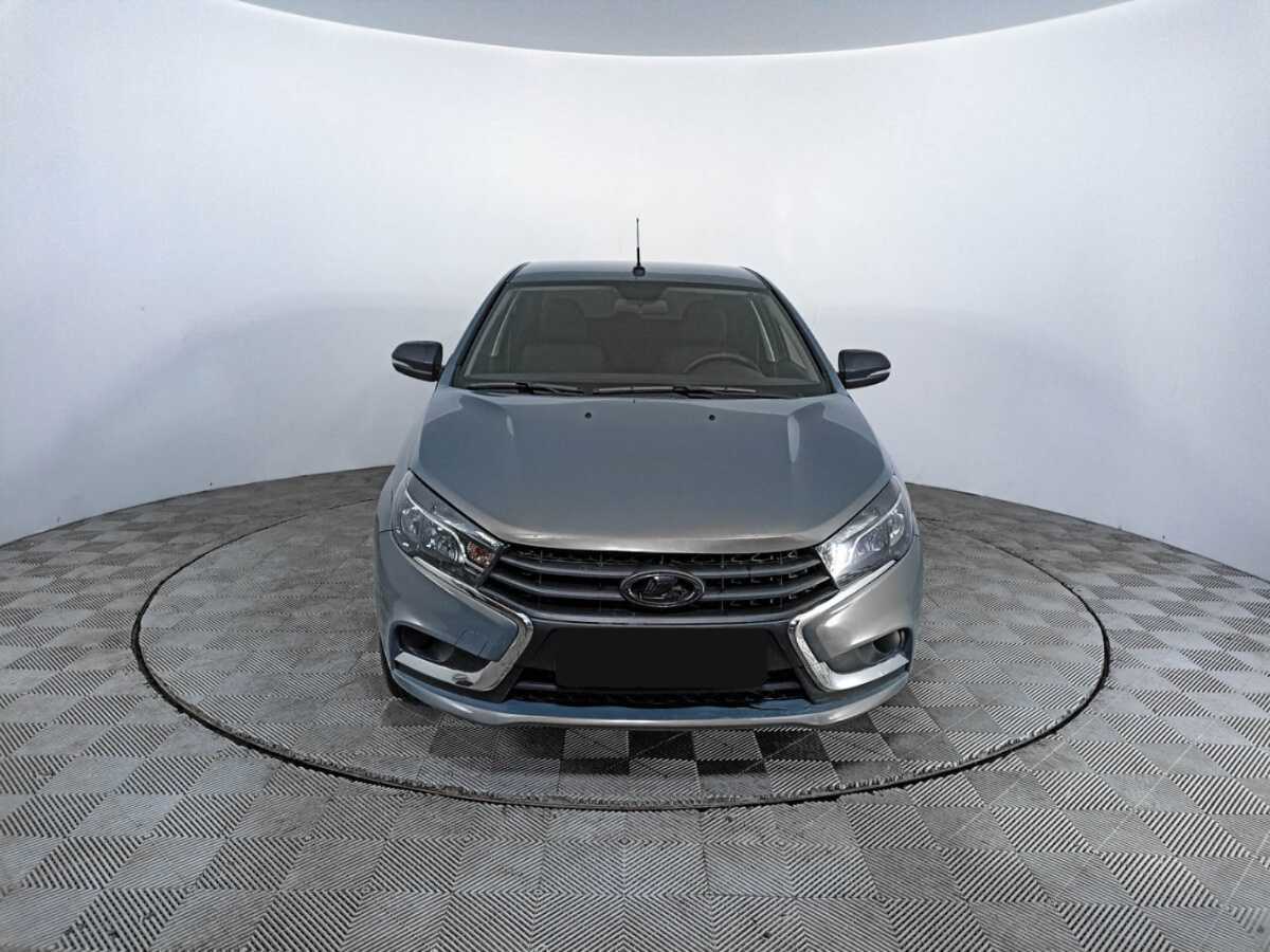 Lada (ВАЗ) Vesta с пробегом — 2020 год. Фото: #1