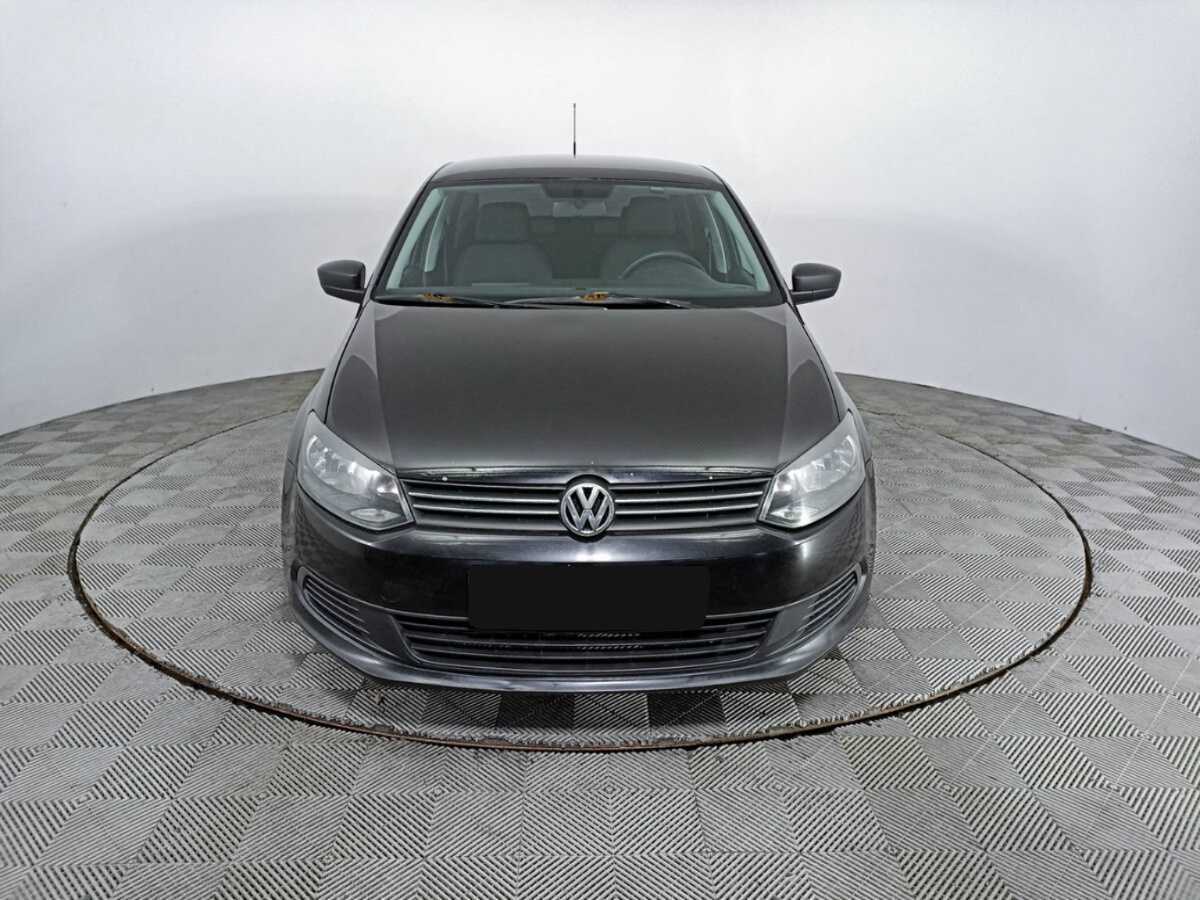 Volkswagen Polo с пробегом — 2012 год. Фото: #1