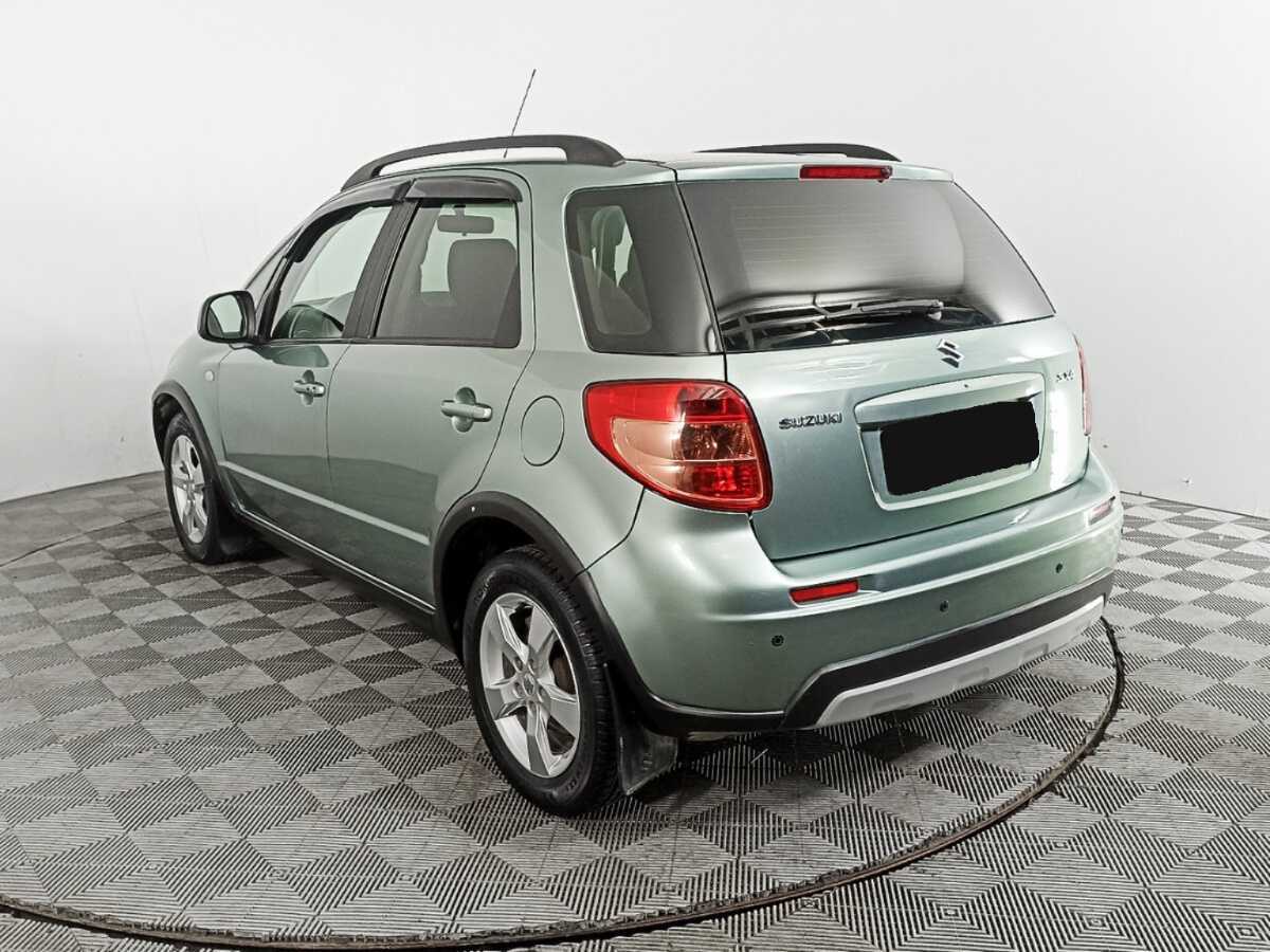 Suzuki SX4 с пробегом — 2013 год. Фото: #5