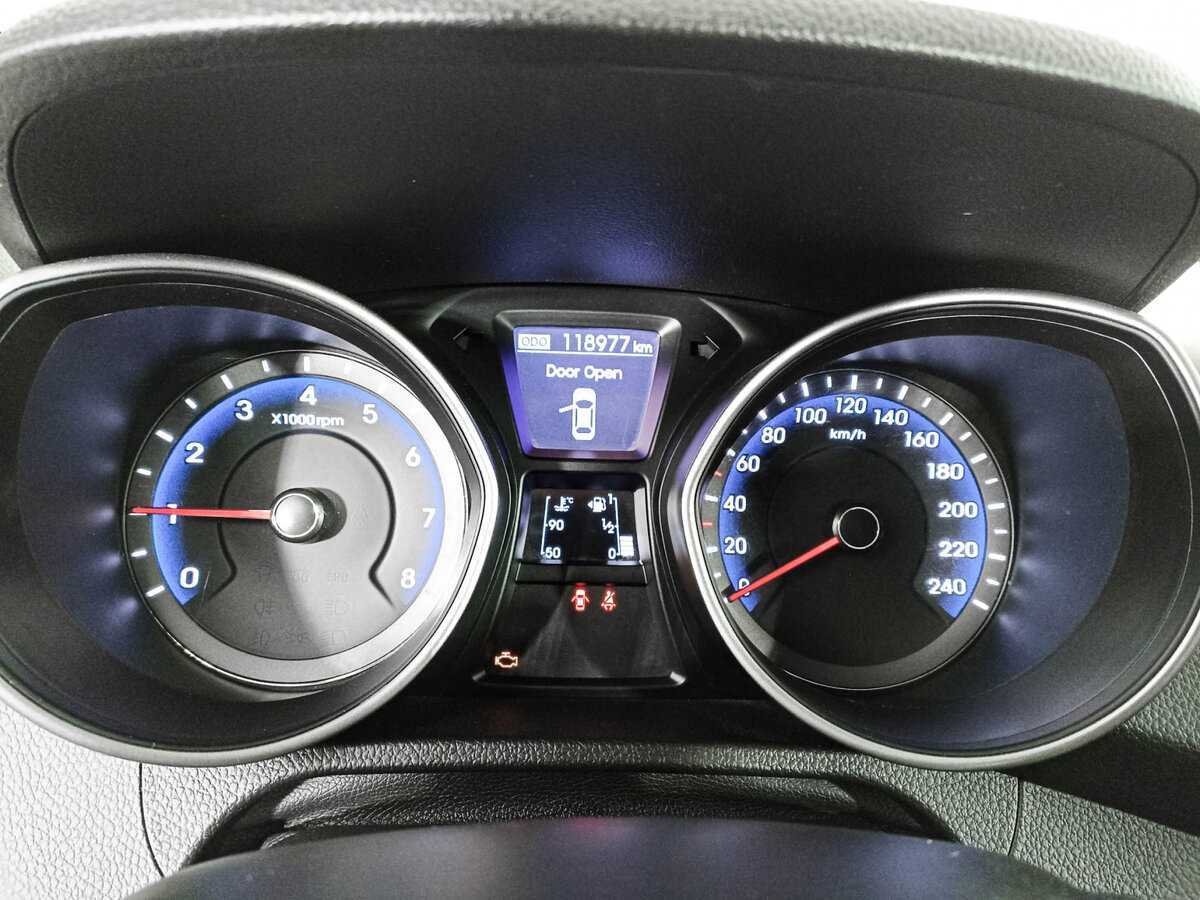 Hyundai i30 с пробегом — 2012 год. Фото: #10