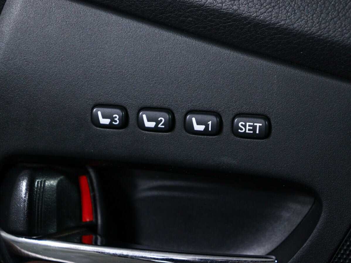 Lexus RX с пробегом — 2013 год. Фото: #17