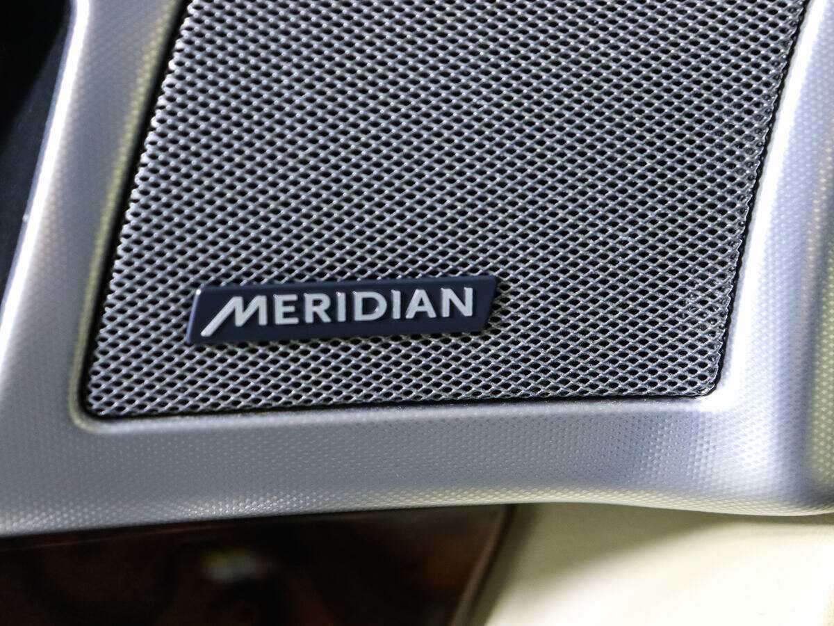 Jaguar XF с пробегом — 2013 год. Фото: #16