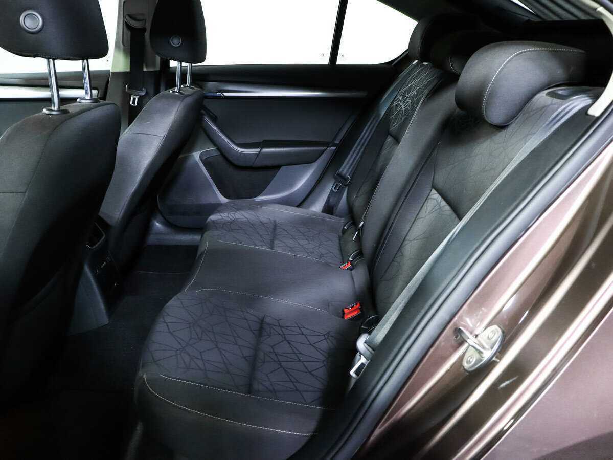 Skoda Octavia с пробегом — 2019 год. Фото: #9