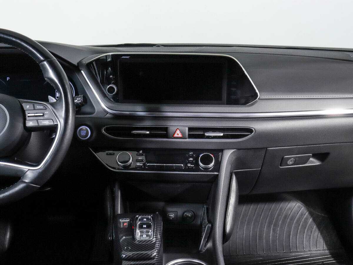 Hyundai Sonata с пробегом — 2021 год. Фото: #10