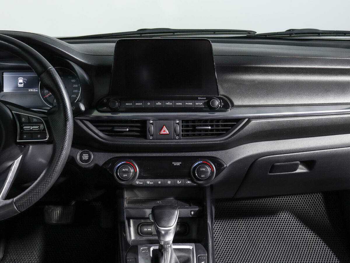 Kia Cerato с пробегом — 2019 год. Фото: #11