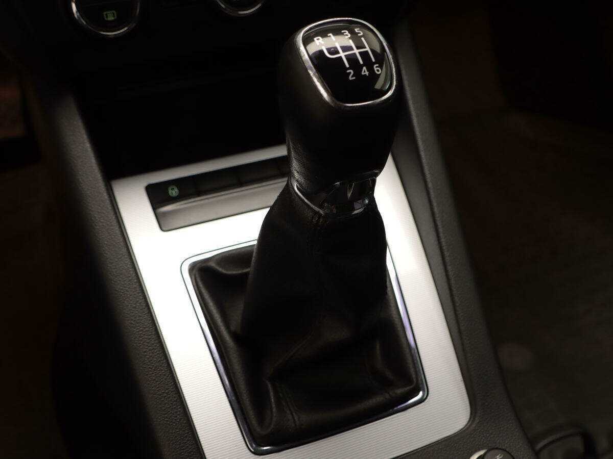 Skoda Octavia с пробегом — 2013 год. Фото: #16