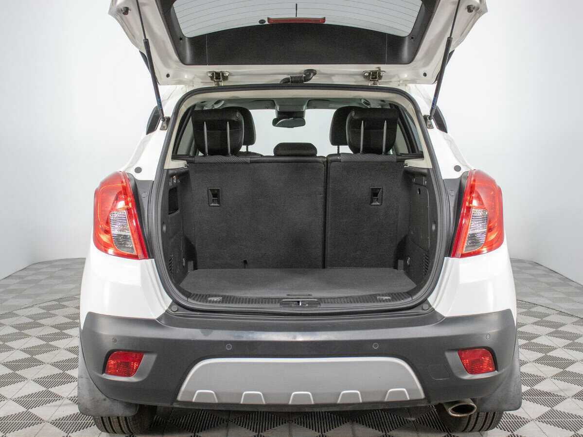 Opel Mokka с пробегом — 2013 год. Фото: #17