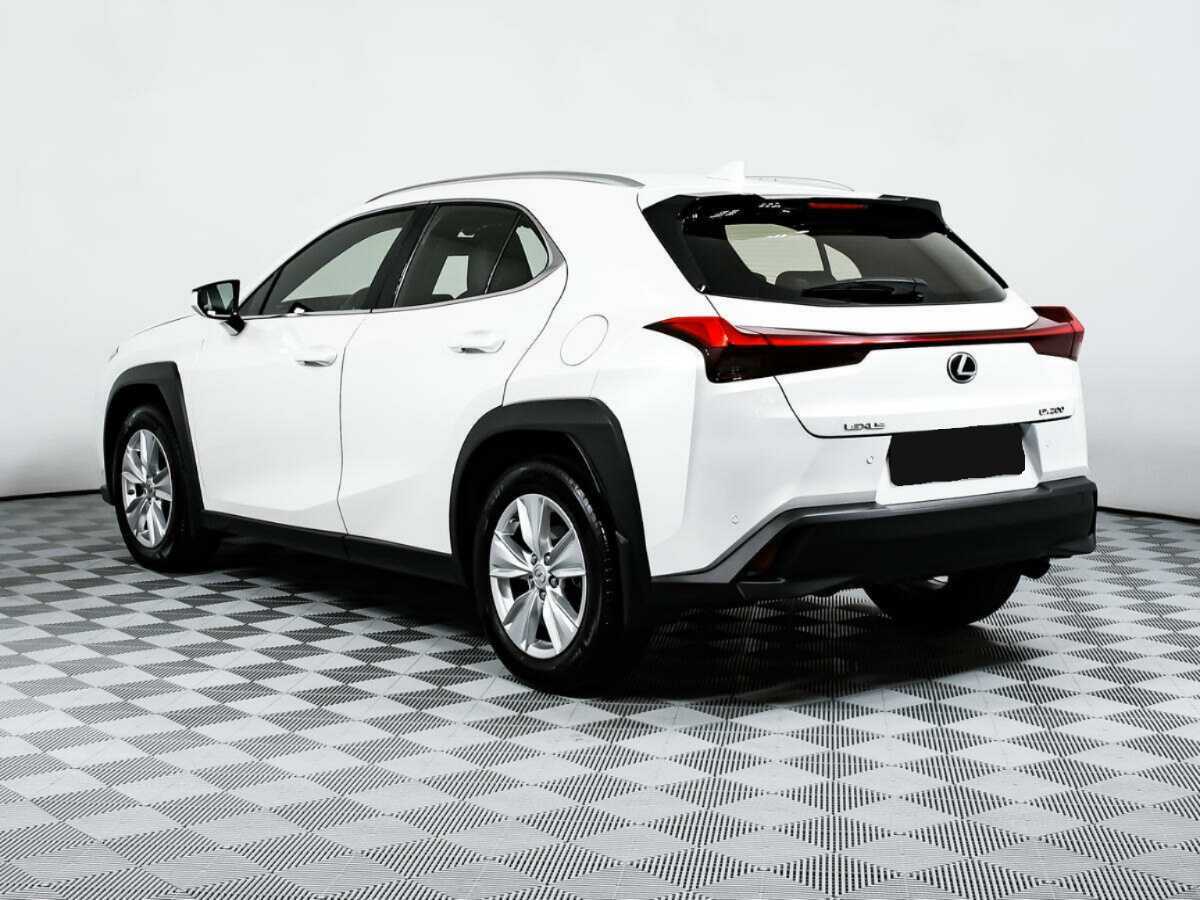 Lexus UX с пробегом — 2021 год. Фото: #6