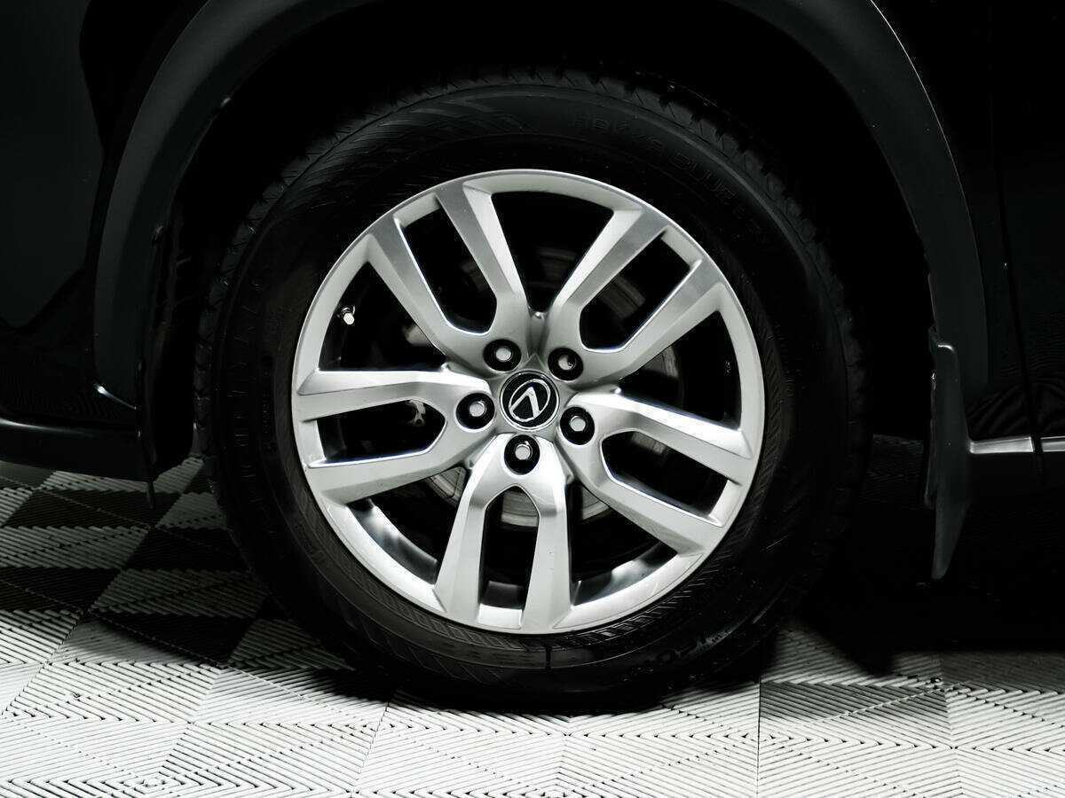 Lexus NX с пробегом — 2017 год. Фото: #13