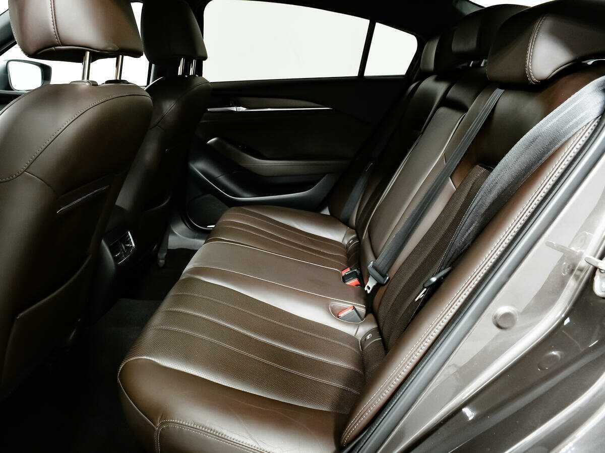 Mazda 6 с пробегом — 2019 год. Фото: #9