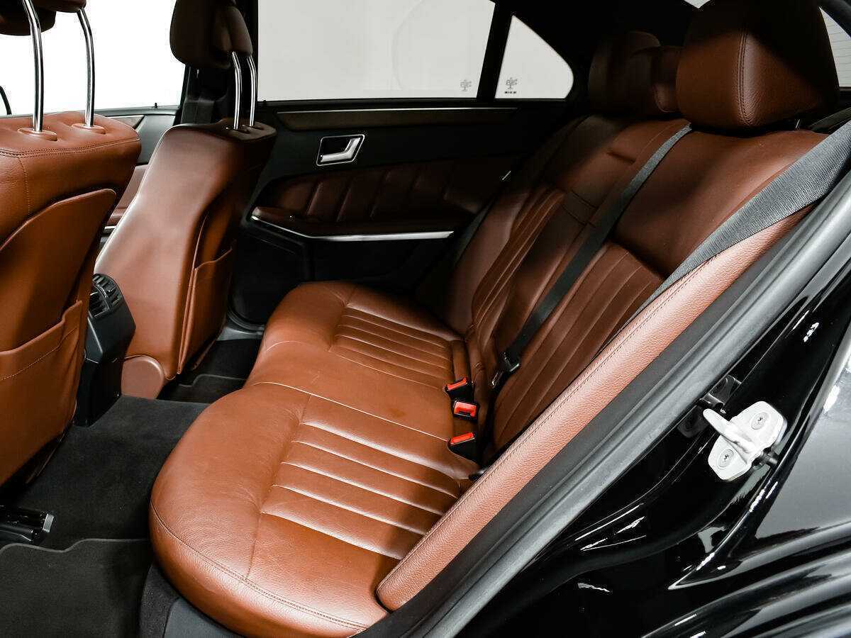 Mercedes-Benz E-Класс с пробегом — 2013 год. Фото: #9