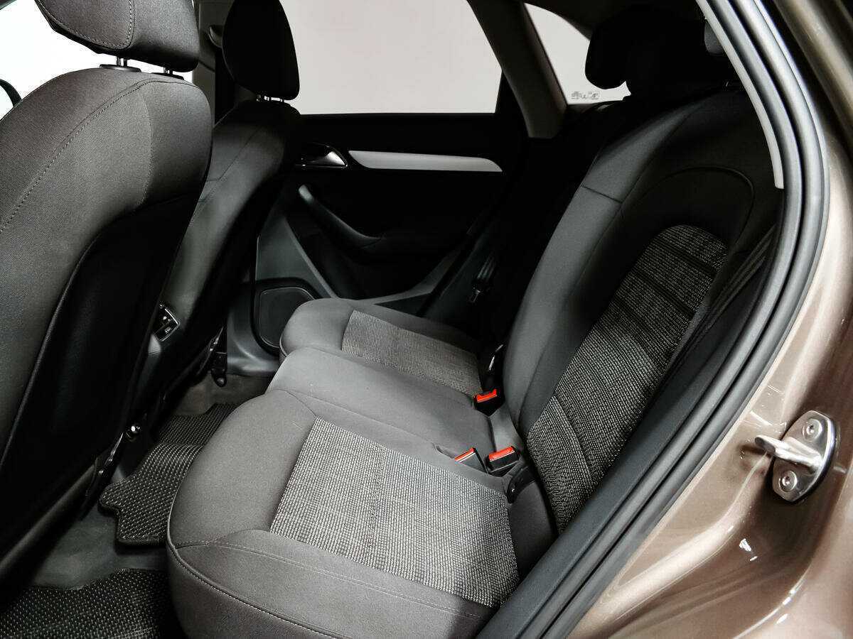 Audi Q3 с пробегом — 2016 год. Фото: #11